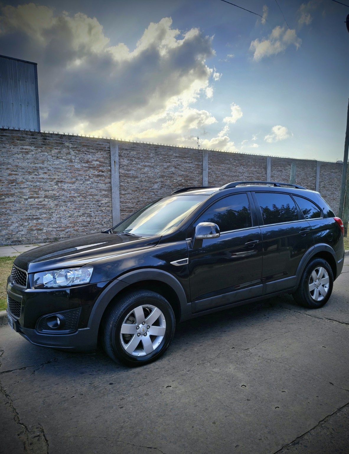Chevrolet Captiva LS 2.4 2016, vehículo vendido por Bunker Garage