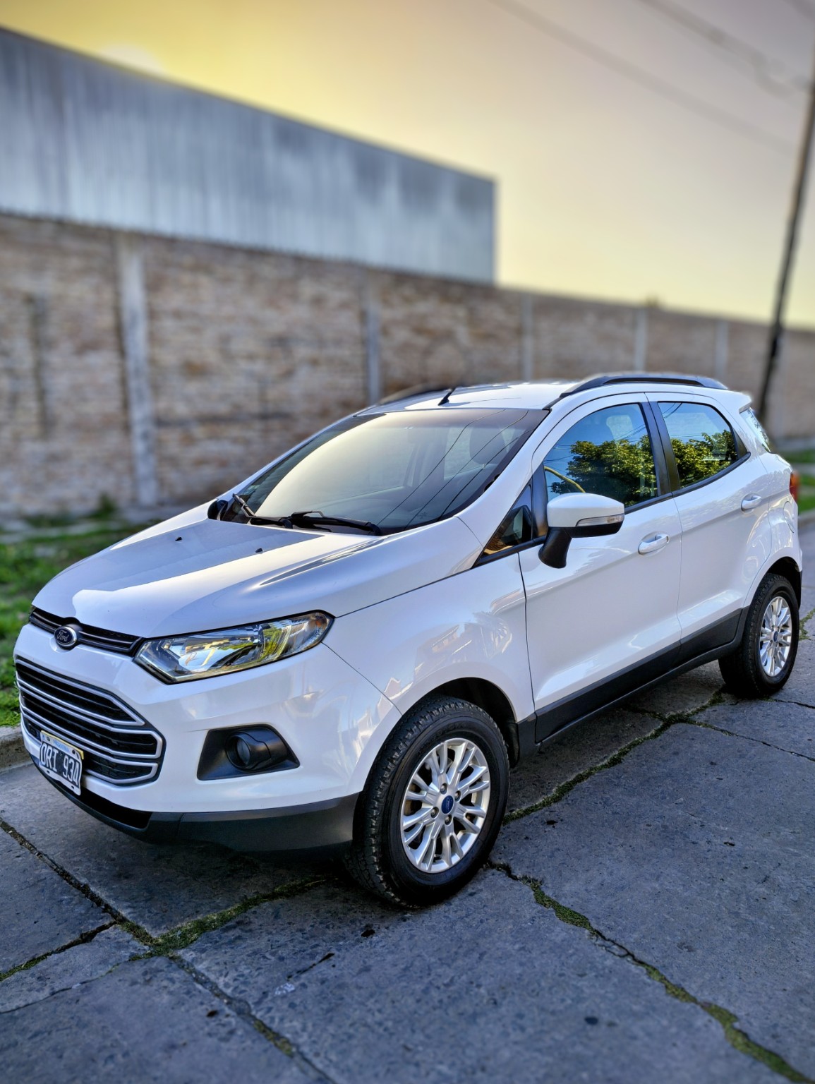 Ford EcoSport SE 1.6 2015, vehículo vendido por Bunker Garage
