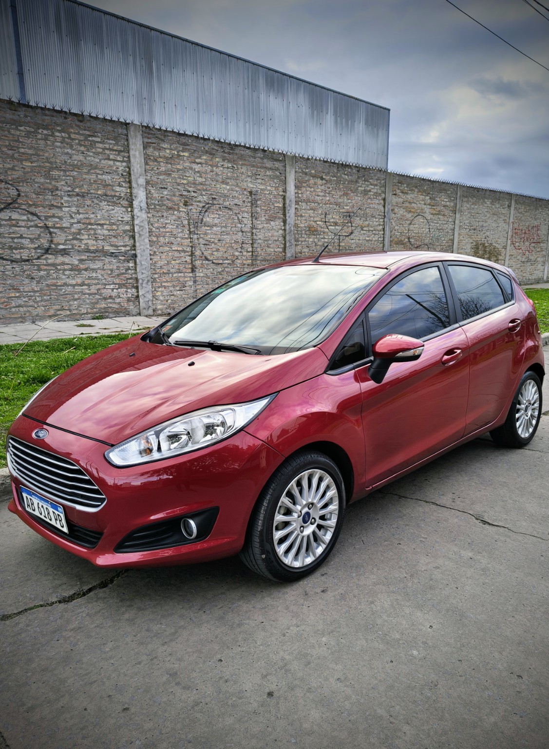 Ford Fiesta Kinetic SE Powershift 2017, vehículo vendido por Bunker Garage